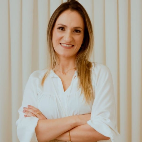 Débora Parisotto