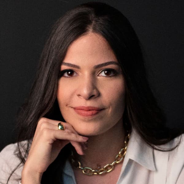 JULIANA BORGES