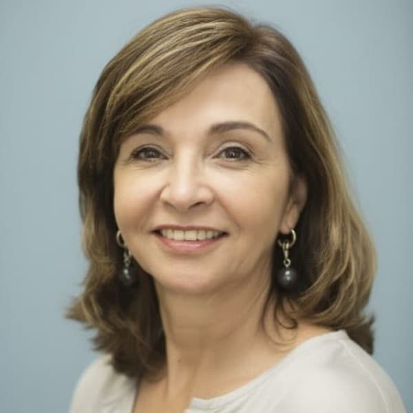 TÂNIA TOLEDO