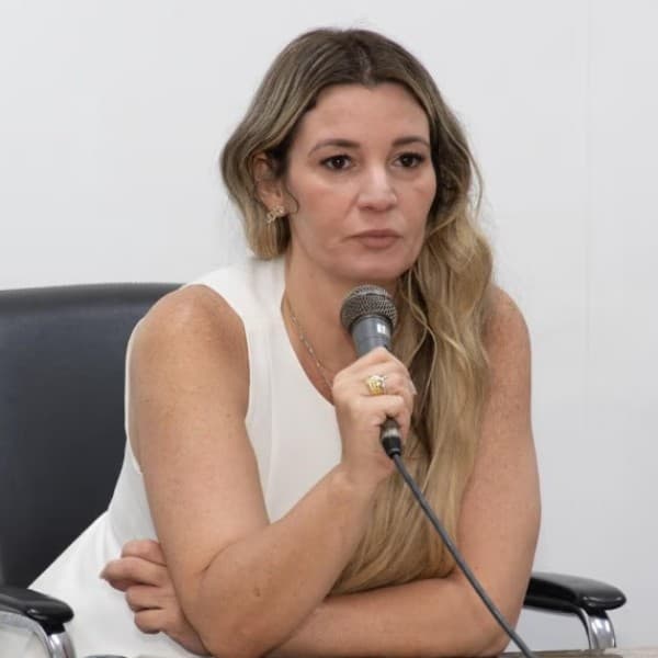 Caroline Alves